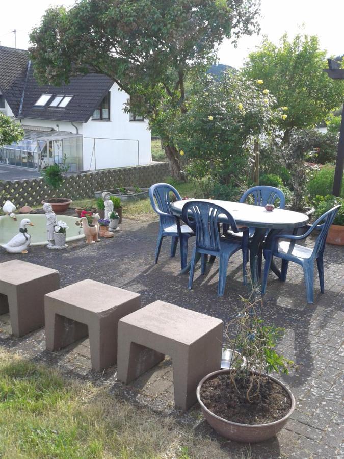 Ferienwohnung Fuelbier Oberzissen Екстериор снимка