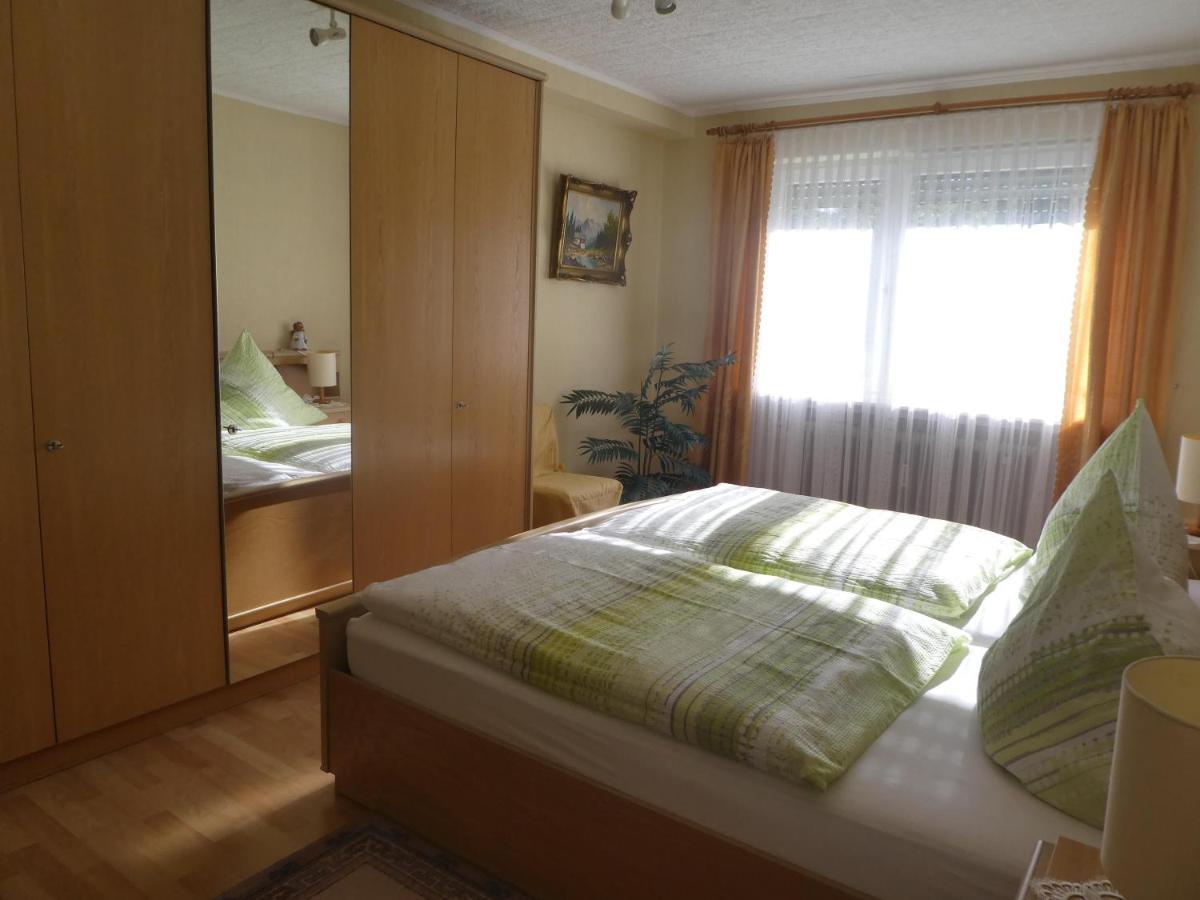 Ferienwohnung Fuelbier Oberzissen Екстериор снимка